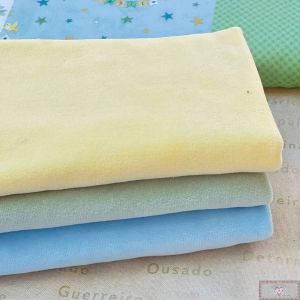 Combo de Tecidos VAI BRASIL! - Plush - 3 Cortes! (50 X 80 CM)