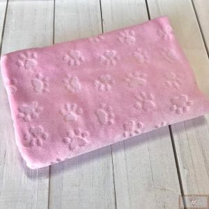 PLUSH ESTAMPADO PATINHAS - ROSA (50X80CM)